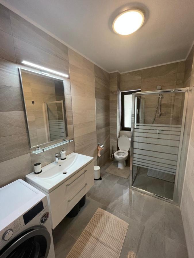 Castle Residence Apt. Zamorei Буштени Экстерьер фото