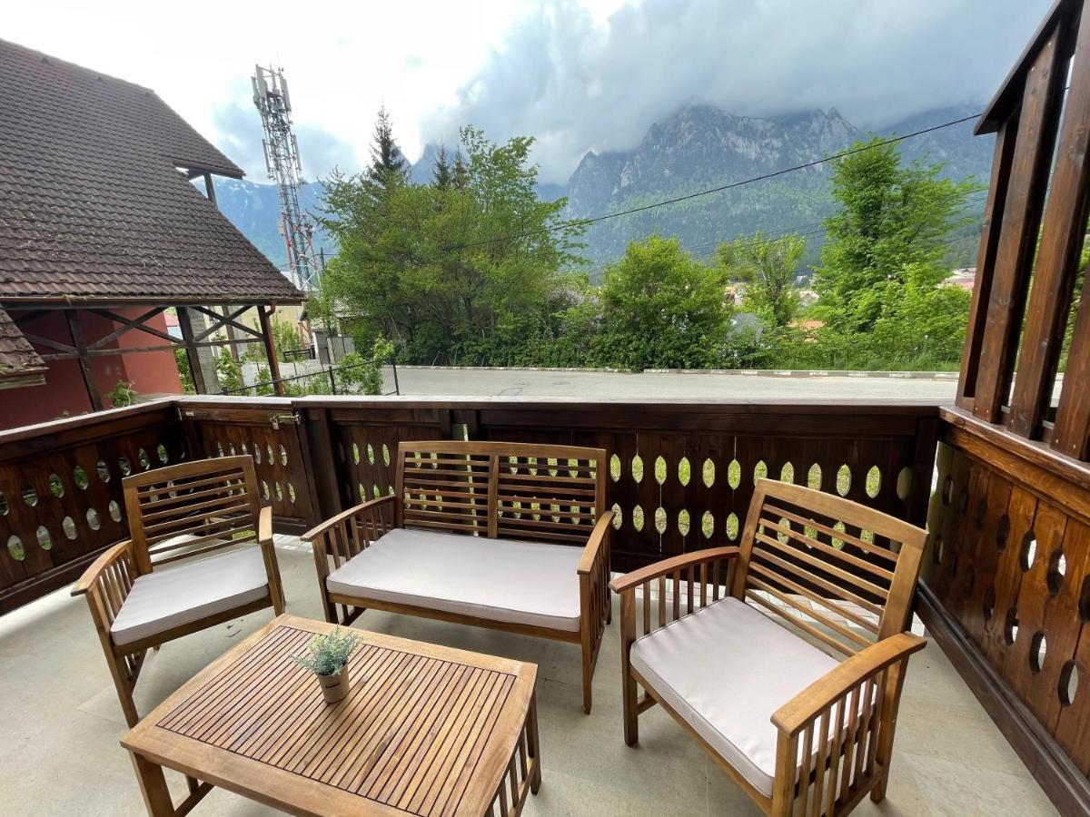 Castle Residence Apt. Zamorei Буштени Экстерьер фото